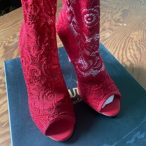 Charles by Charles David Red Lace Booties - Size 5.5